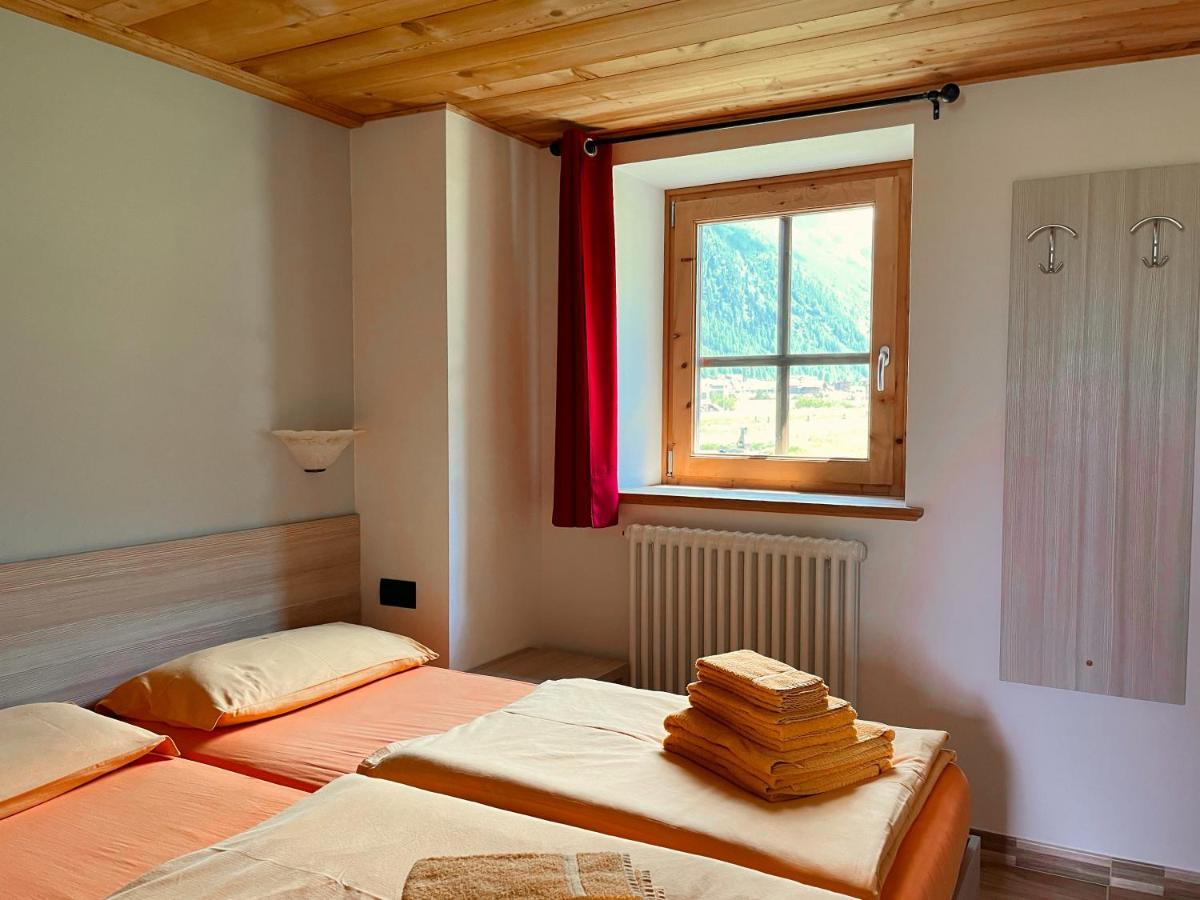 Chalet I Clus Livigno Exterior foto